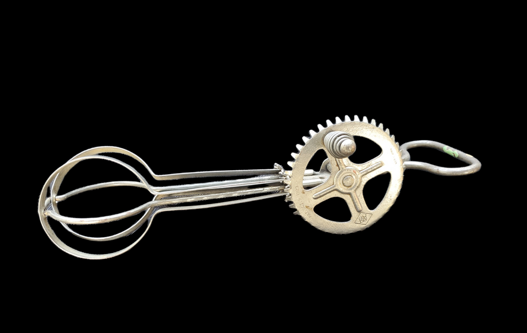 Egg beater