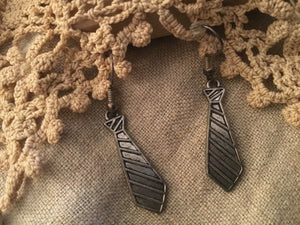 Necktie hook earrings