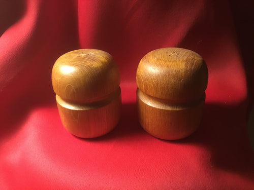 Wooden salt & pepper shakers