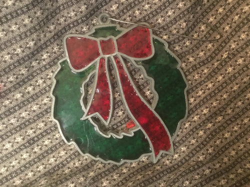 Vintage wreath stained glass ornament