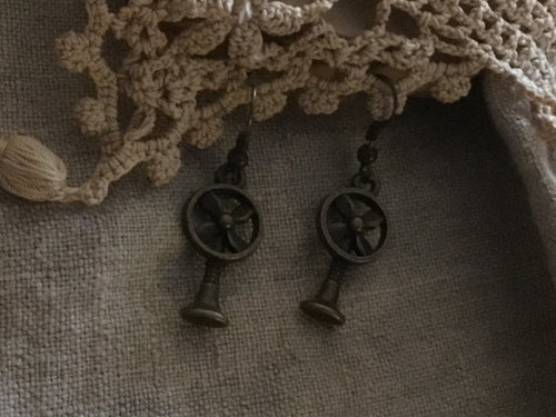 Fan hook earrings