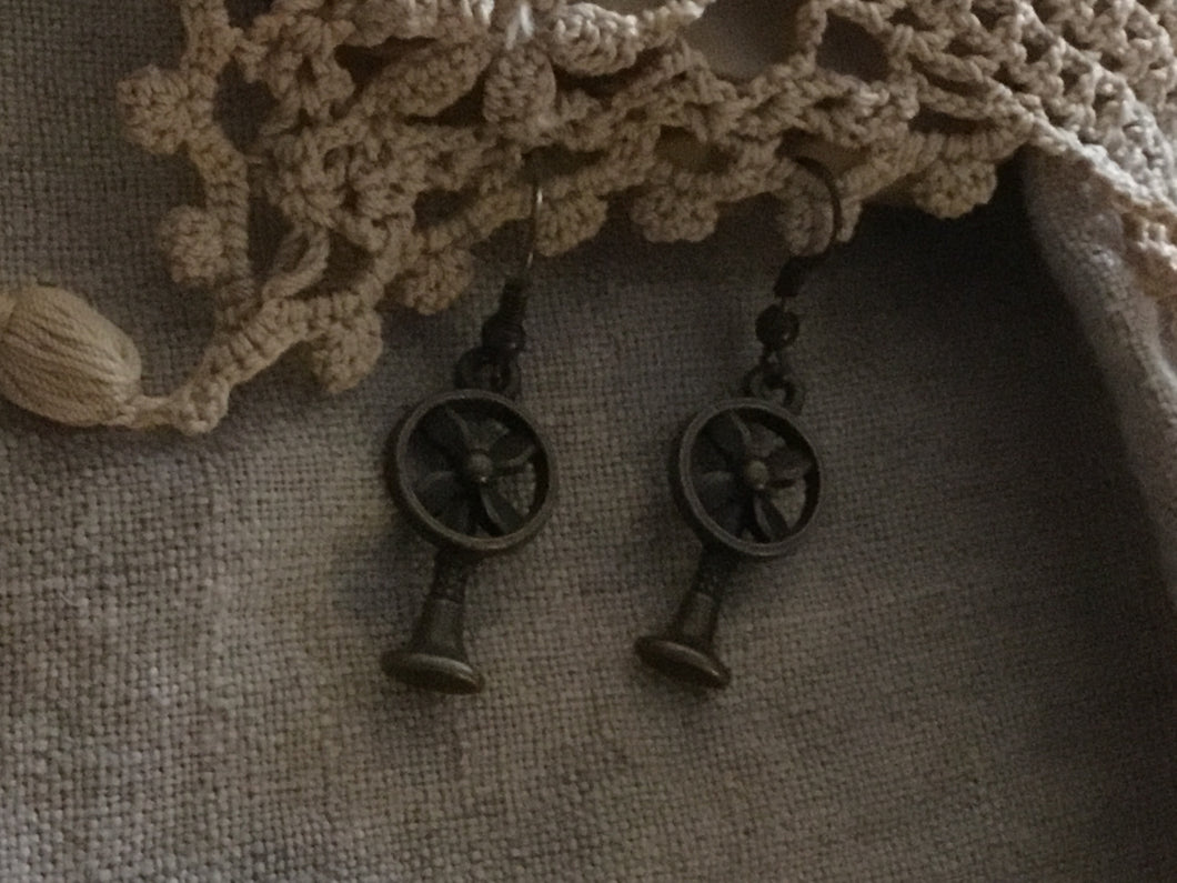 Fan hook earrings