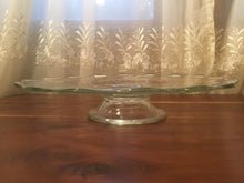 Princess House cake riser