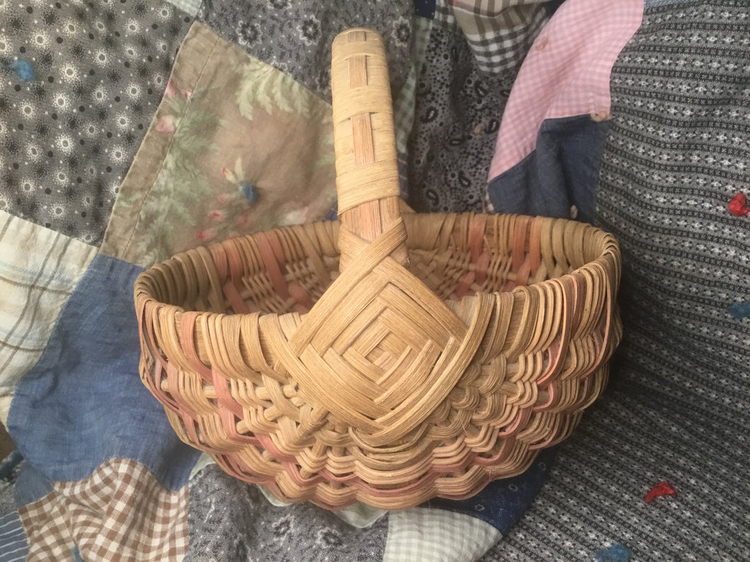 Rose Shaker basket